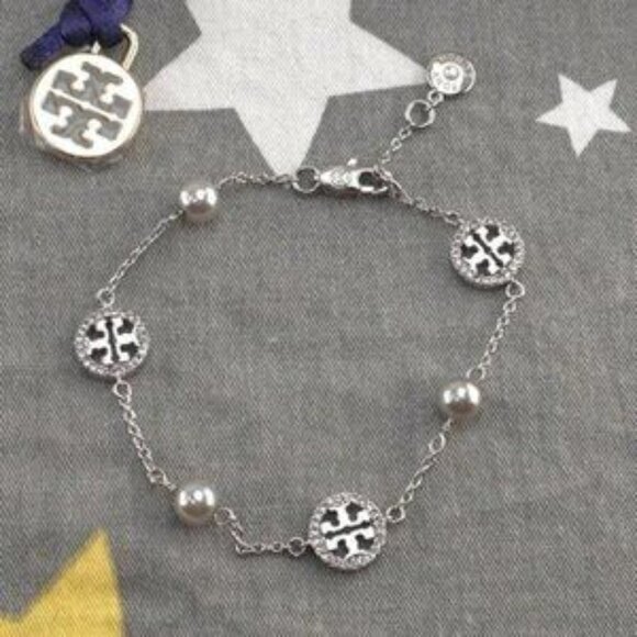 Tory Burch Miller Pavé Pearl Chain Bracelet in Silver - Picture 2 of 5